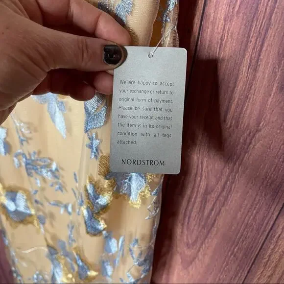 Lulu’s Formal Lace Detail Bustier Dress - Picture 6 of 10